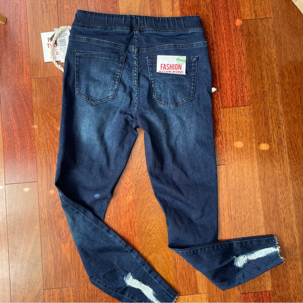 Celebrity Pink Women's Dark Blue Skinny Jeans - Picture 3 of 4